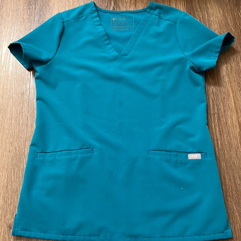 Figs Casma 3 pocket scrub top XS